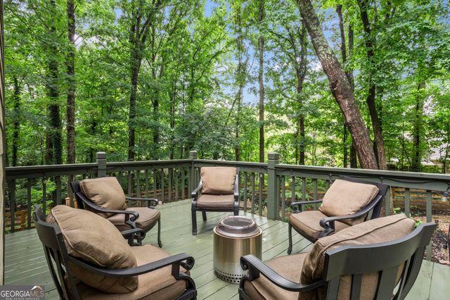 2598 Cricket Court NW, Marietta, GA 30064