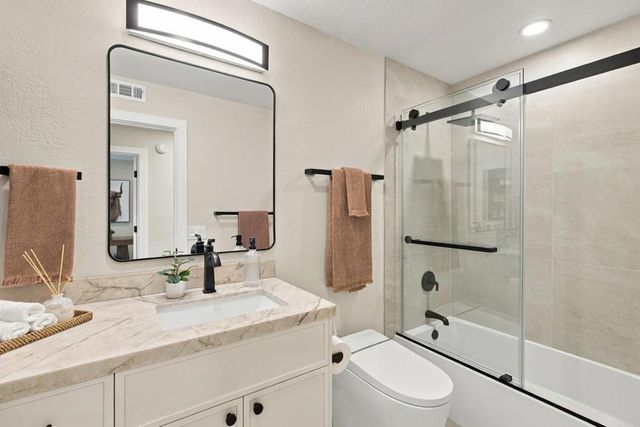 1530 Camino Linda Drive, San Marcos, CA 92078
