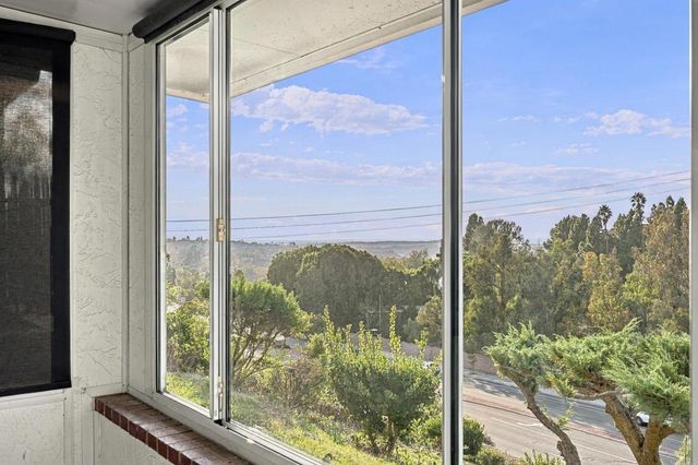 1530 Camino Linda Drive, San Marcos, CA 92078