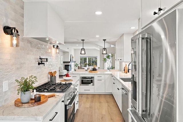 1530 Camino Linda Drive, San Marcos, CA 92078