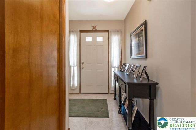 2298 Yost Road, Moore Twp, PA 18014