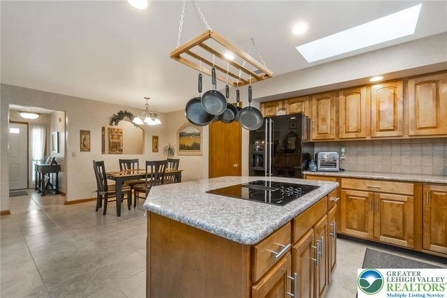 2298 Yost Road, Moore Twp, PA 18014