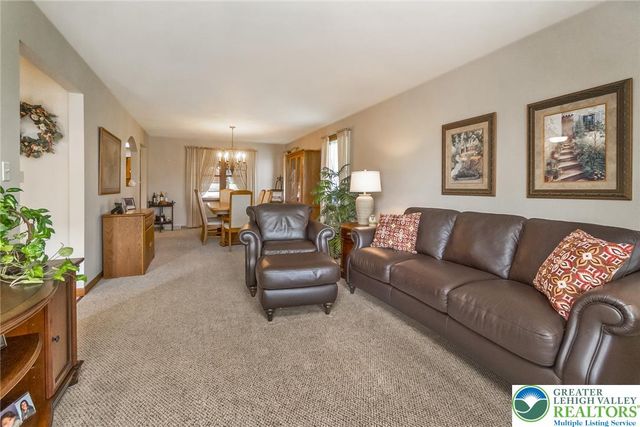 2298 Yost Road, Moore Twp, PA 18014