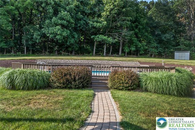 2298 Yost Road, Moore Twp, PA 18014