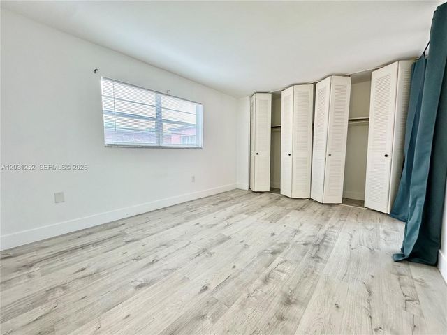 19751 SW 114th Ave 349, Miami, FL 33157