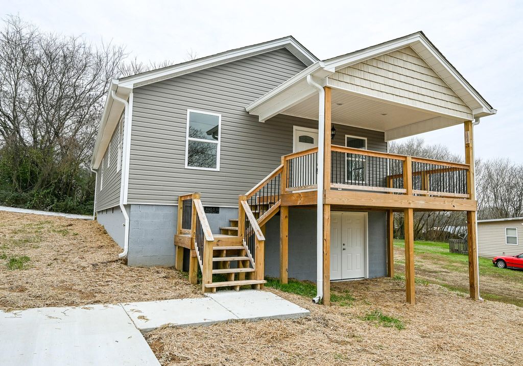 1072 12th Street, NE, Cleveland, TN 37311