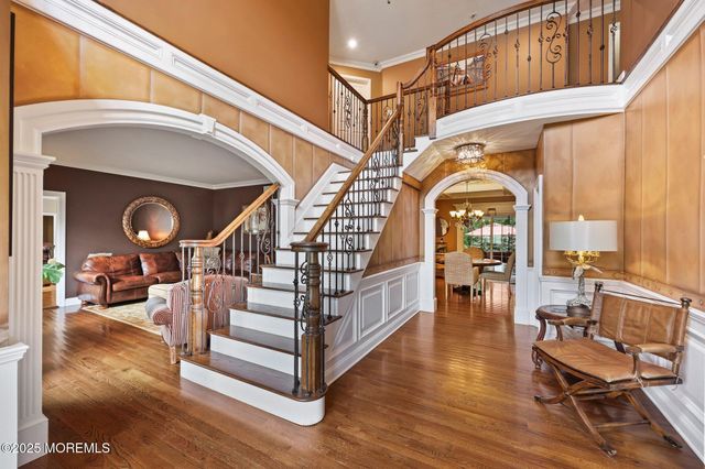 4 White Pines Way, Freehold, NJ 07728