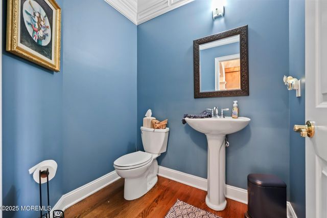 4 White Pines Way, Freehold, NJ 07728