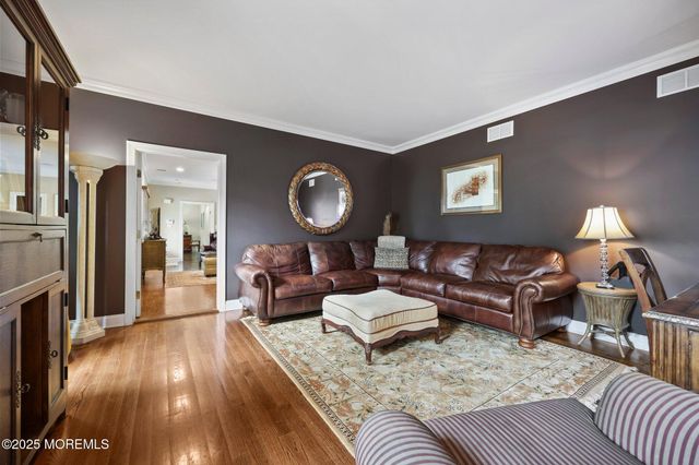 4 White Pines Way, Freehold, NJ 07728