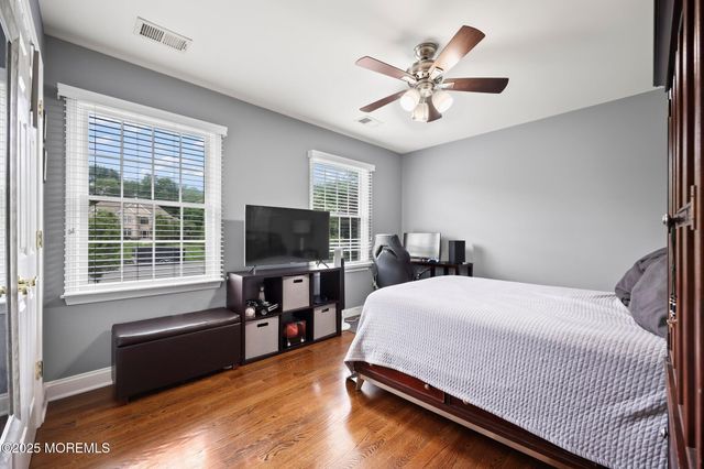 4 White Pines Way, Freehold, NJ 07728