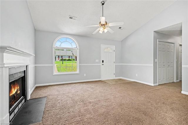 933 Londonderry Drive, High Point, NC 27265