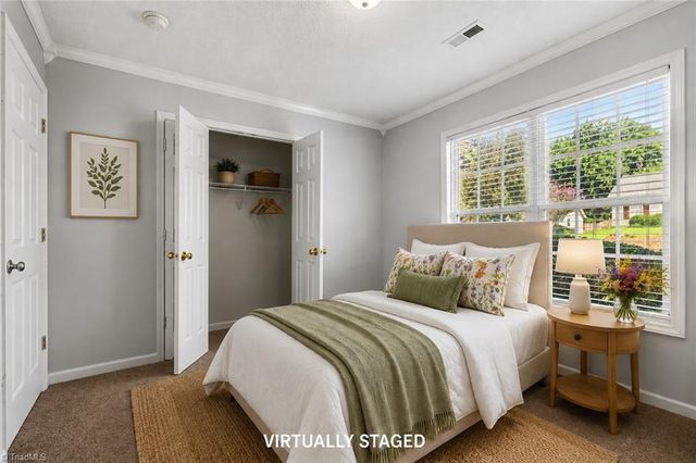 933 Londonderry Drive, High Point, NC 27265