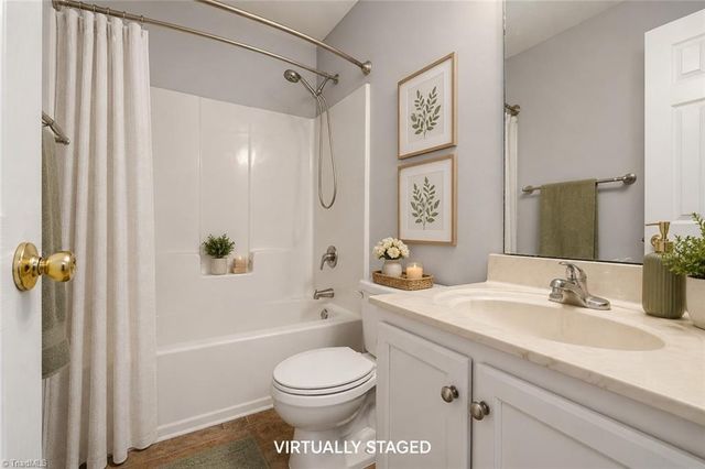 933 Londonderry Drive, High Point, NC 27265