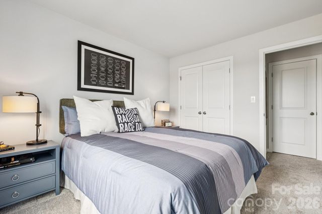 2944 31st Street Lane NE, Hickory, NC 28601