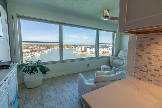 6075 SHORE BOULEVARD S 606, Gulfport, FL 33707