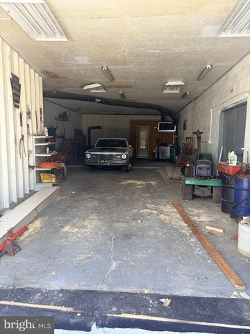 4201 MIDDLE RIDGE RD, Newport, PA 17074