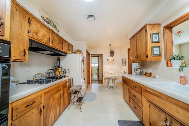 34986 Comberton, Yucaipa, CA 92399