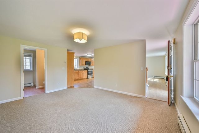 99 Smith Rd, Charlton, MA 01507