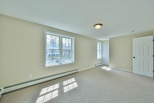 99 Smith Rd, Charlton, MA 01507