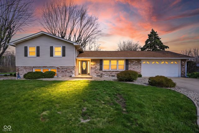 1604 E 47th Street, Anderson, IN 46013