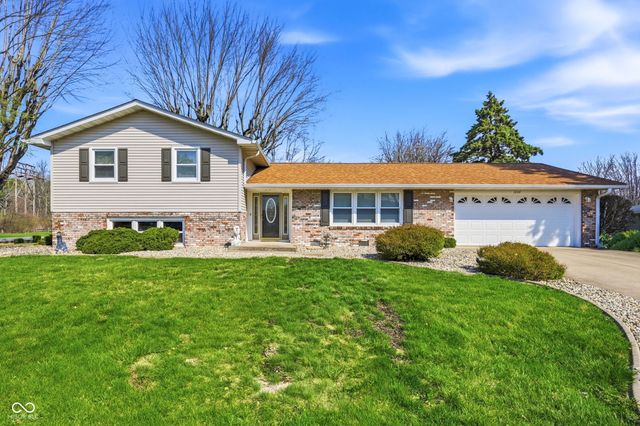 1604 E 47th Street, Anderson, IN 46013