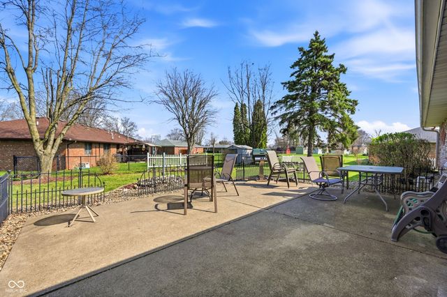 1604 E 47th Street, Anderson, IN 46013