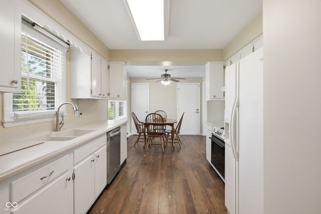 1604 E 47th Street, Anderson, IN 46013