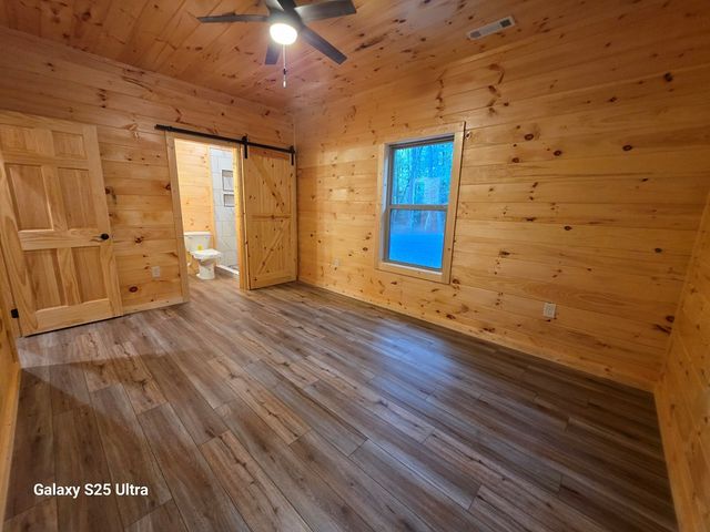 110 Old Ridge Road, Mineral Bluff, GA 30059