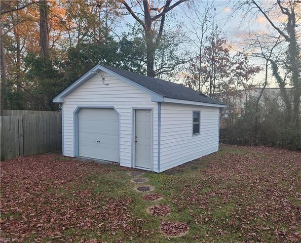 511 Delham RD, Portsmouth, VA 23701