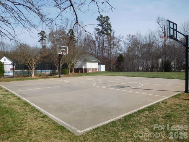 17905 Delmas Drive 302, Cornelius, NC 28031