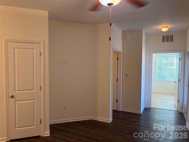 17905 Delmas Drive 302, Cornelius, NC 28031