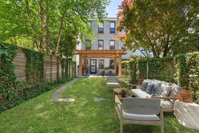 373 16th Street Entire Building, New York City, NY 11215