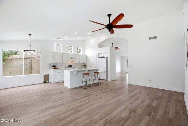 50 N COBBLESTONE Street, Gilbert, AZ 85234