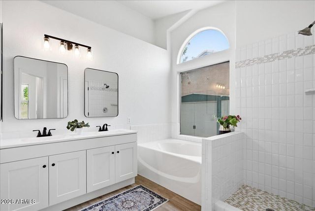 50 N COBBLESTONE Street, Gilbert, AZ 85234
