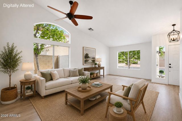 50 N COBBLESTONE Street, Gilbert, AZ 85234