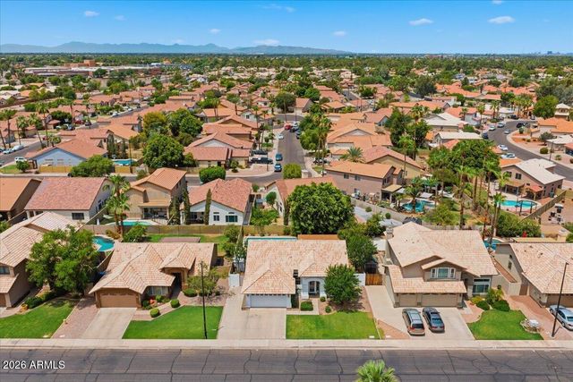 50 N COBBLESTONE Street, Gilbert, AZ 85234