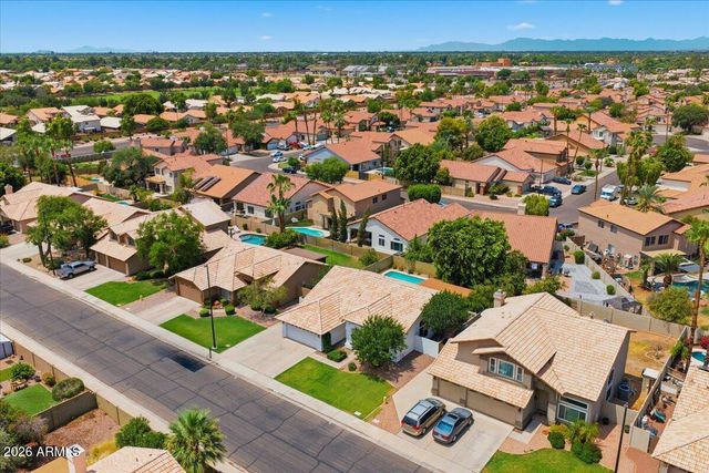 50 N COBBLESTONE Street, Gilbert, AZ 85234