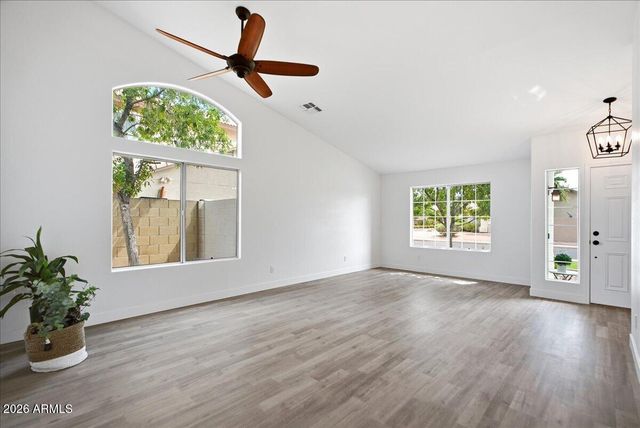 50 N COBBLESTONE Street, Gilbert, AZ 85234
