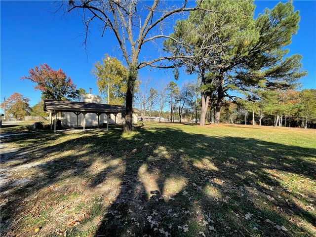 4315 S 1st Street, Rogers, AR 72758