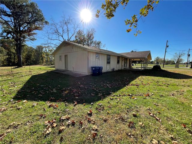 4315 S 1st Street, Rogers, AR 72758