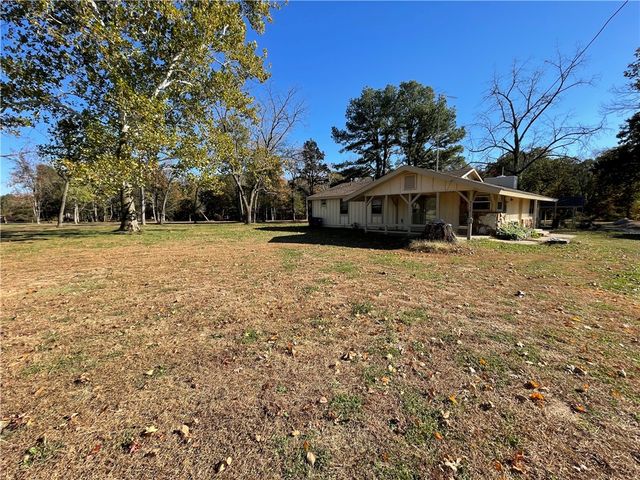4315 S 1st Street, Rogers, AR 72758