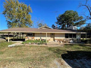 4315 S 1st Street, Rogers, AR 72758