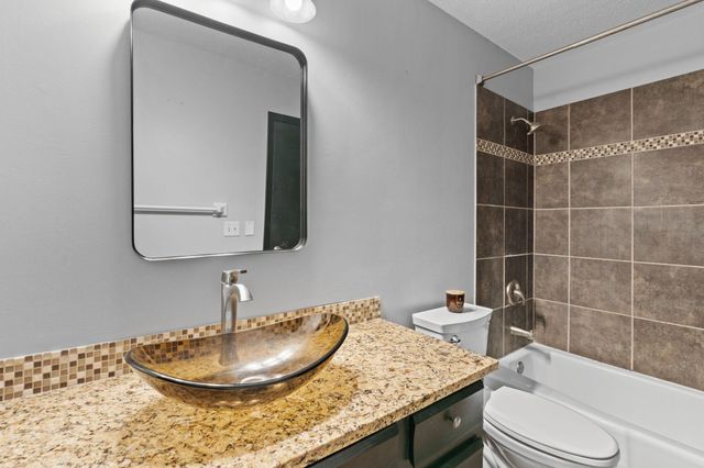 14661 94th Place N, Maple Grove, MN 55369