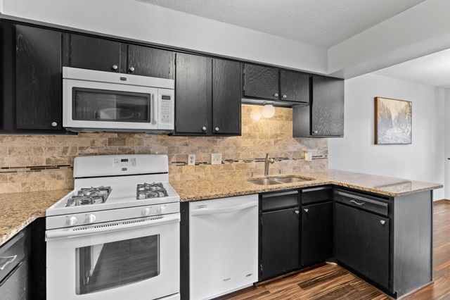 14661 94th Place N, Maple Grove, MN 55369
