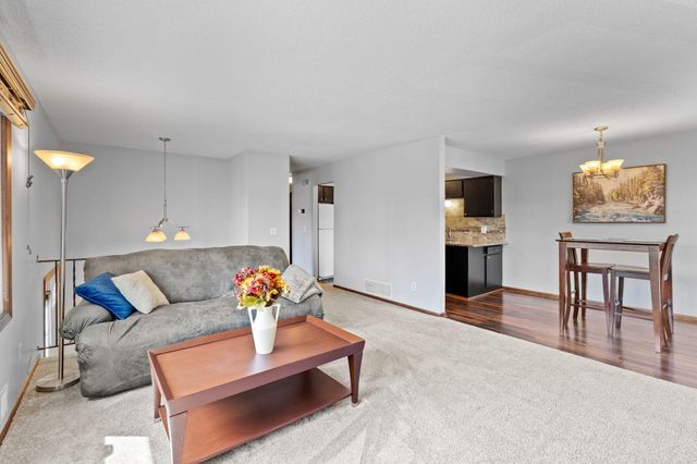 14661 94th Place N, Maple Grove, MN 55369