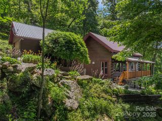 3424 Wesley Creek Road, Clyde, NC 28721
