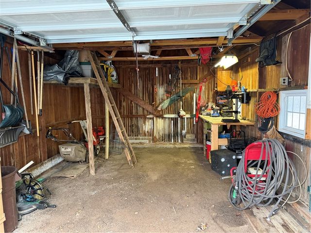 5 Jones Terrace, East Bloomfield, NY 14469