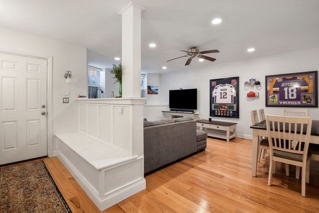 681 Massachusetts Ave 1, Boston, MA 02116