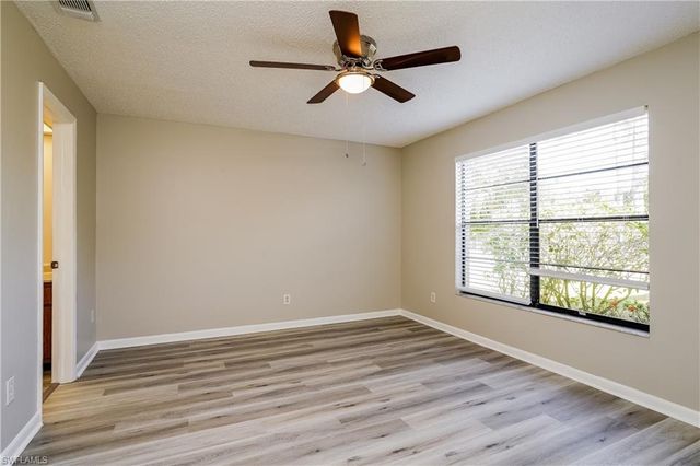 405 SE 8th TER, Cape Coral, FL 33990