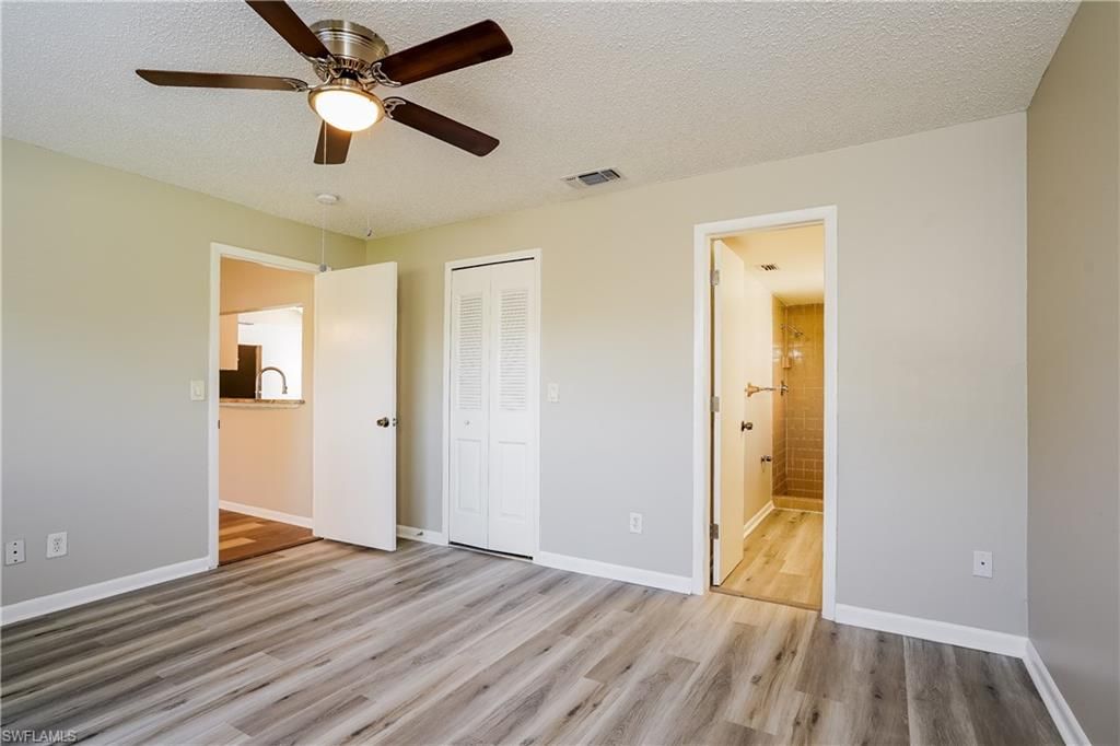 Image 13 of property listing at 405 SE 8th TER, Cape Coral, FL 33990